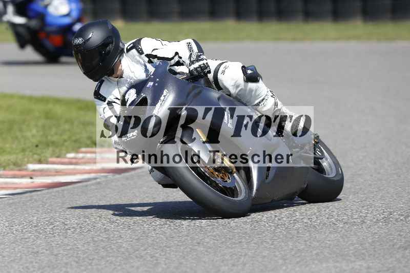 /44 09.08.2025 Plüss Moto Sport ADR/Freies Fahren/2